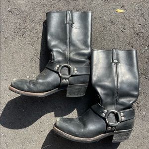 Frye Harness 12R - Black